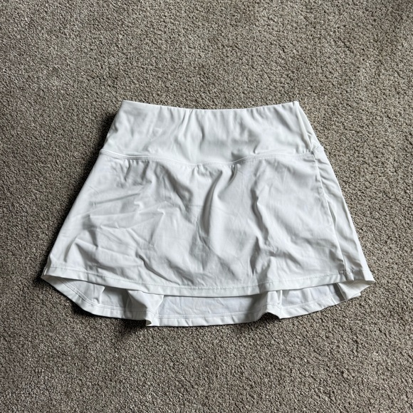 White Soothfeel Active Skirt / Skort Small - Picture 1 of 5